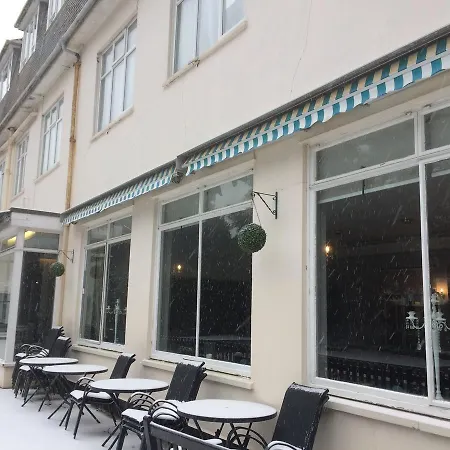 Hinton Firs Hotel-3